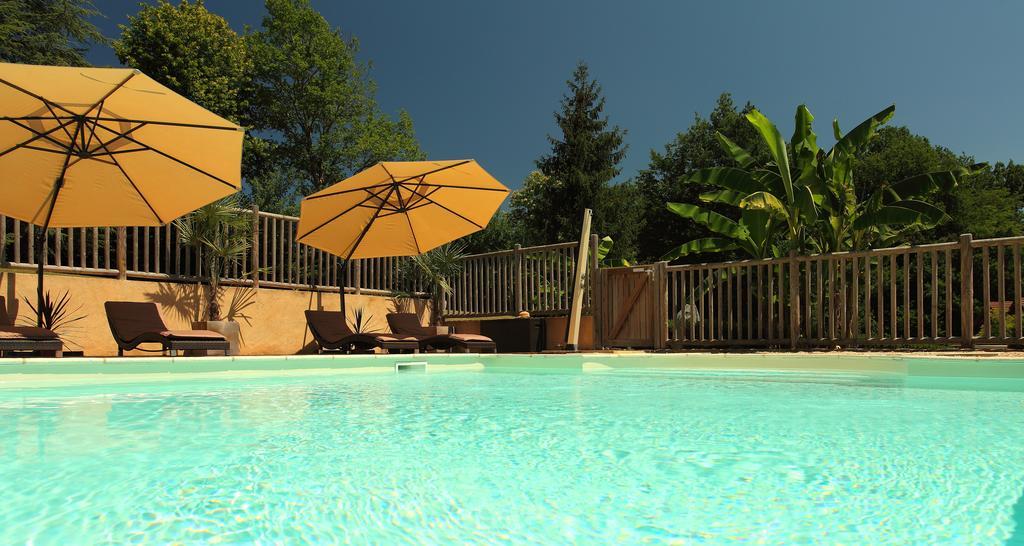 Hotel Le Clos Roussillon Pres De Sarlat Vitrac  Exterior photo